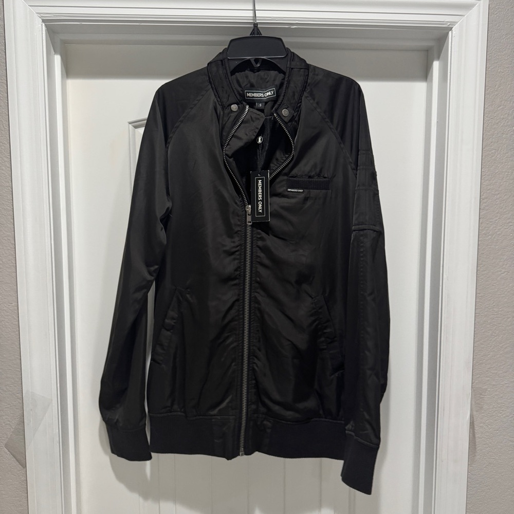 BRAND NEW Members Only Black Bomber Jacket